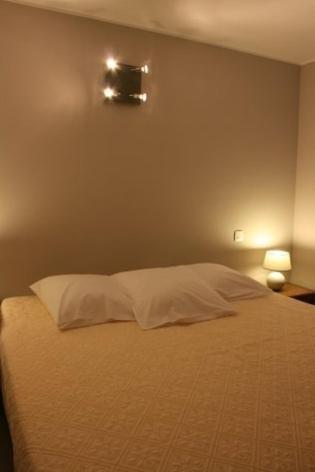 L'Hotellerie Kouros Cuers Ruang foto