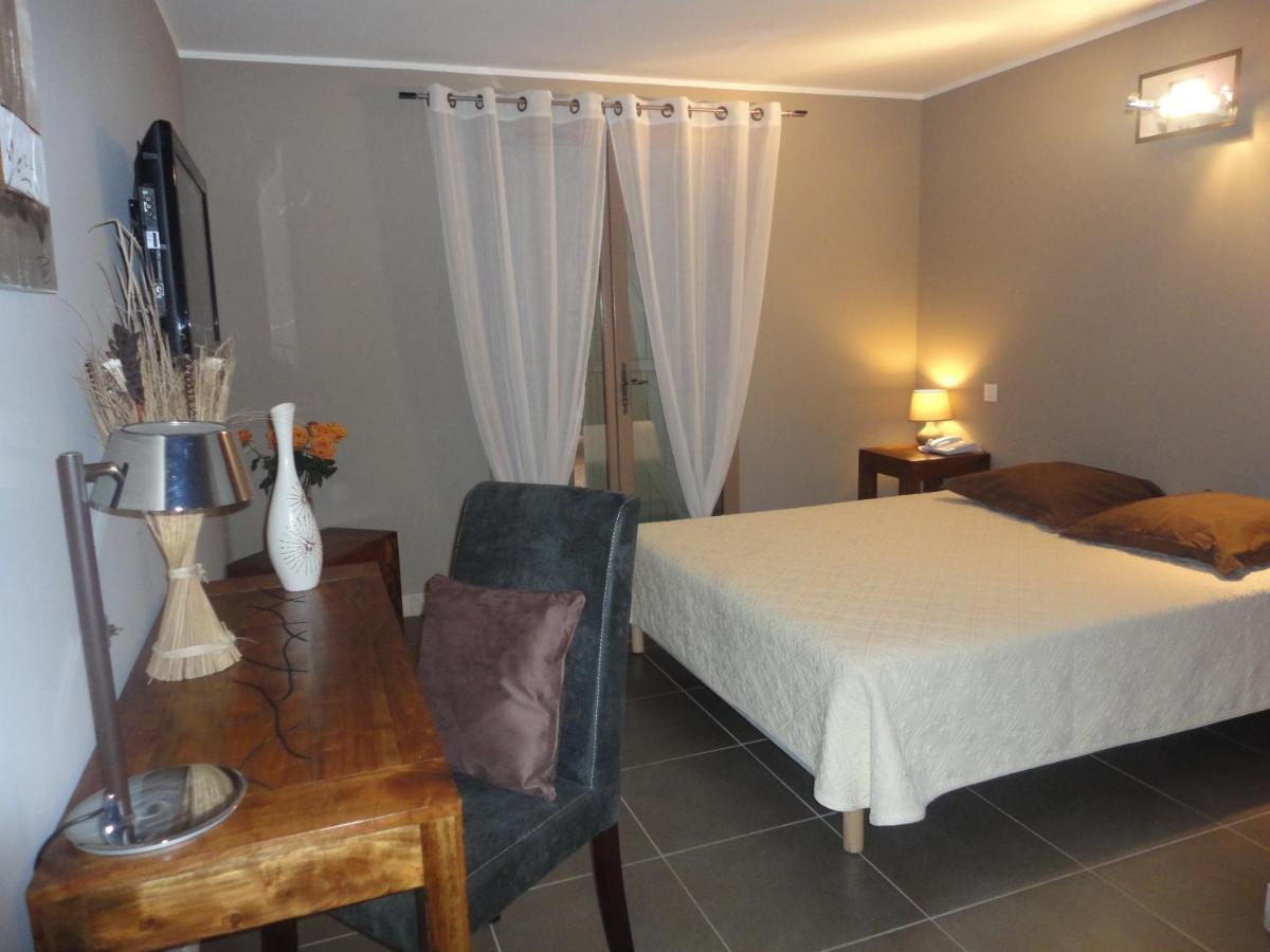 L'Hotellerie Kouros Cuers Ruang foto